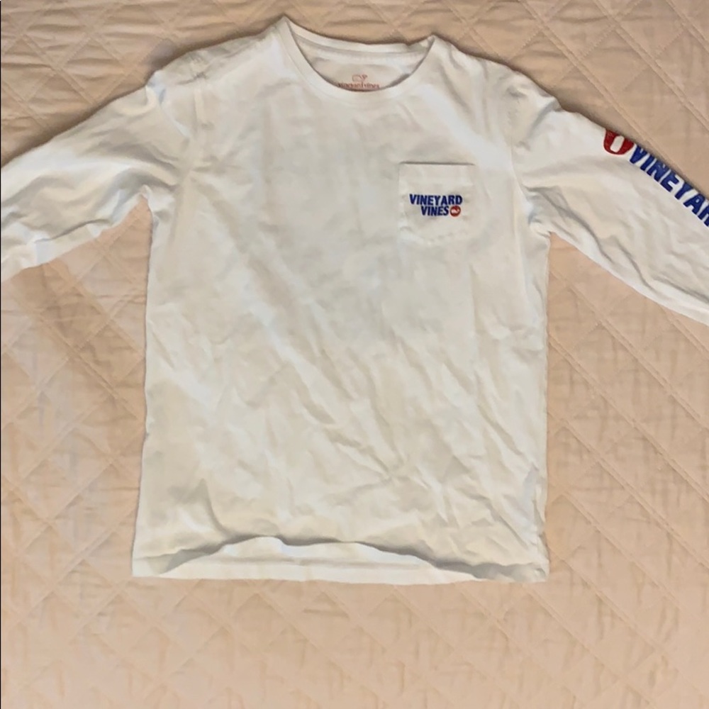 Vineyard vines long sleeve t-shirt